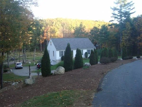 Unit for sale at 148 Farm Pond Rd, Oakham, MA 01068