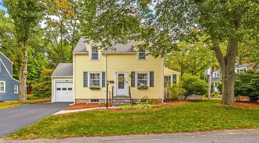 Unit for sale at 70 Meriam St, Wakefield, MA 01880