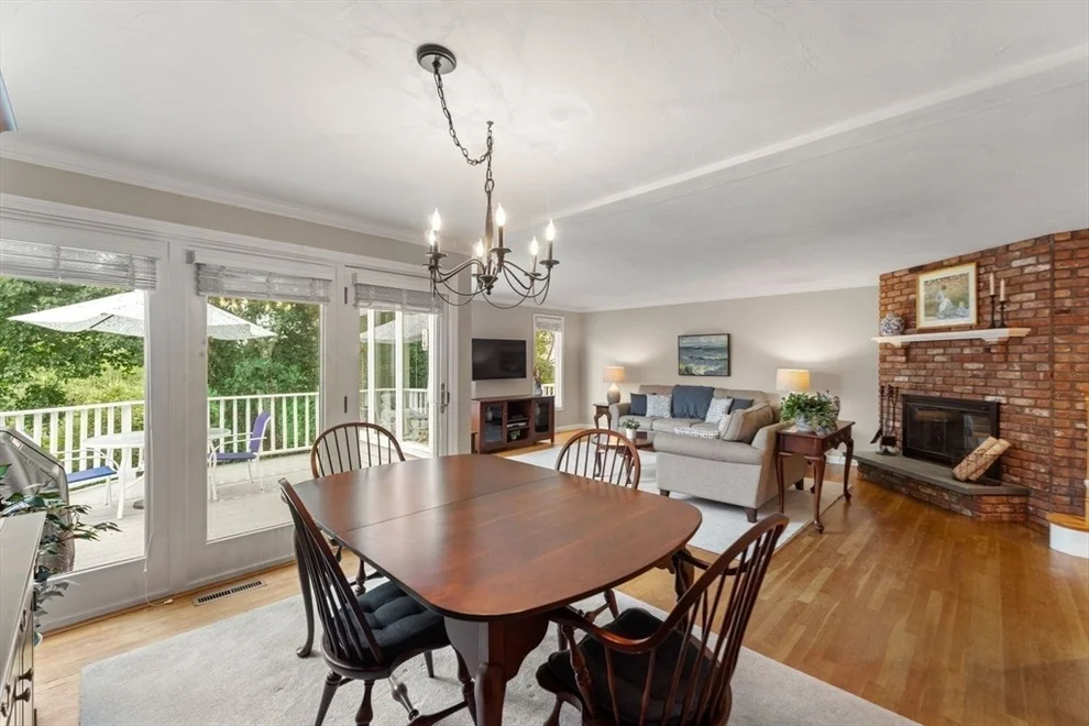 Unit for sale at 70 Parks St, Duxbury, MA 02332