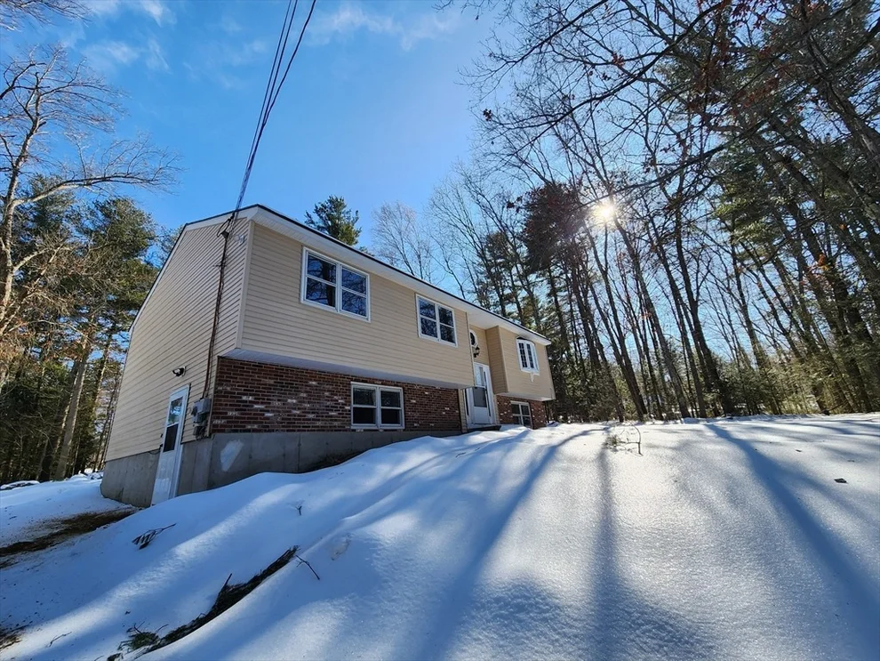 Unit for sale at 11 Dolge Ct, Oxford, MA 01540