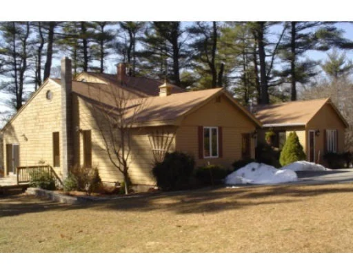 Unit for sale at 9 Evans Road, Middleton, MA 01949