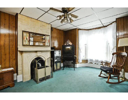 Unit for sale at 264 W 5th St, Boston, MA 02127