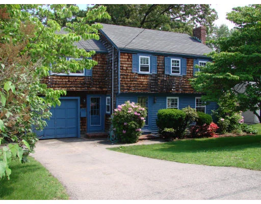 Unit for sale at 31 Governor Andrew Road, Hingham, MA 02043