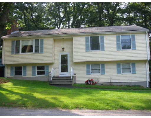 Unit for sale at 523 Greendale Ave, Needham, MA 02492