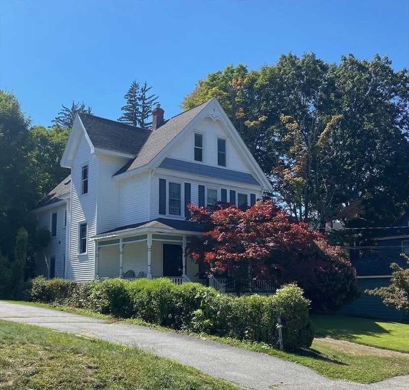 Unit for sale at 75 Warren St, Marlborough, MA 01752