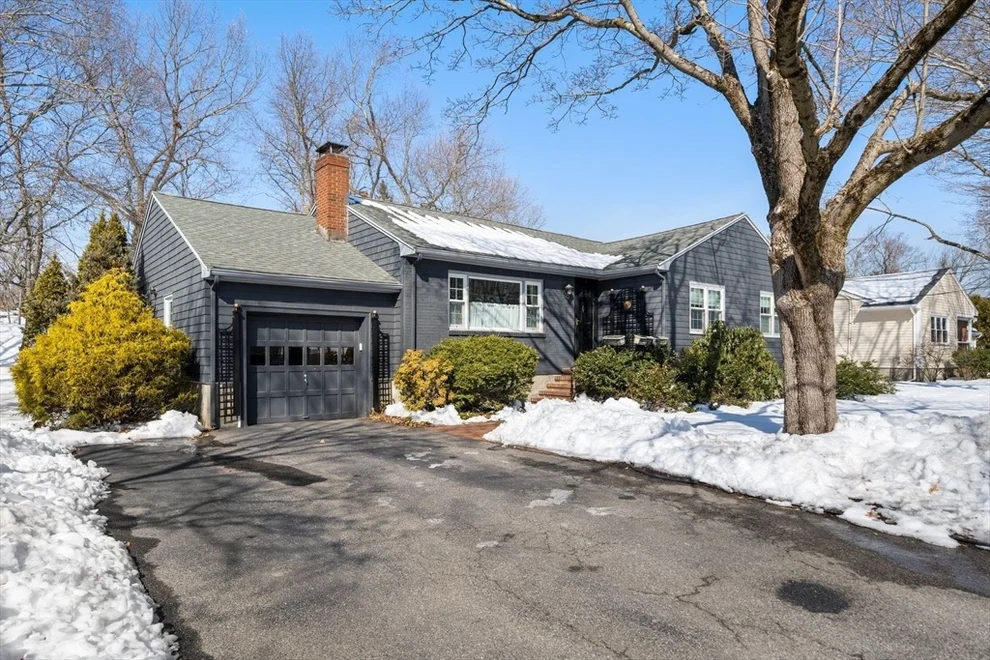 Unit for sale at 14 Rachel Road, Reading, MA 01867