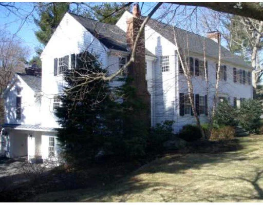 Unit for sale at 86 Suffolk Road, Wellesley, MA 02481