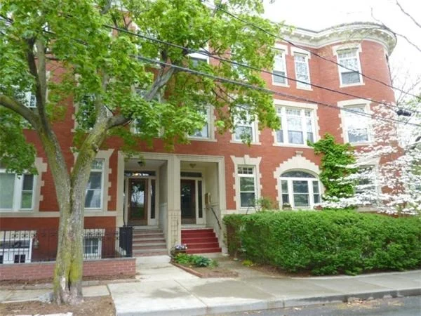 23 Strathmore Road