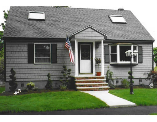 Unit for sale at 24 Macarthur Circle, Peabody, MA 01960