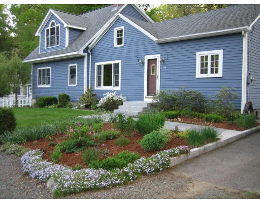 Unit for sale at 140 Dean Avenue, Franklin, MA 02038