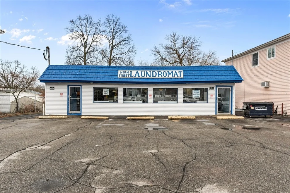 Unit for sale at 183 High St, Lowell, MA 01852