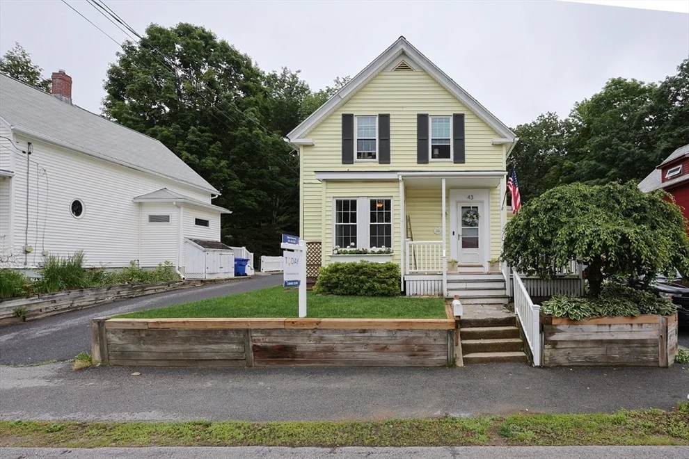 Unit for sale at 43 Thompson St, Maynard, MA 01754