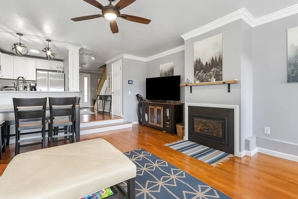 Unit for sale at 20 Westcliff Dr, Plymouth, MA 02360