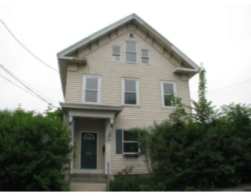 Unit for sale at 18 W 5th St, Lowell, MA 01850