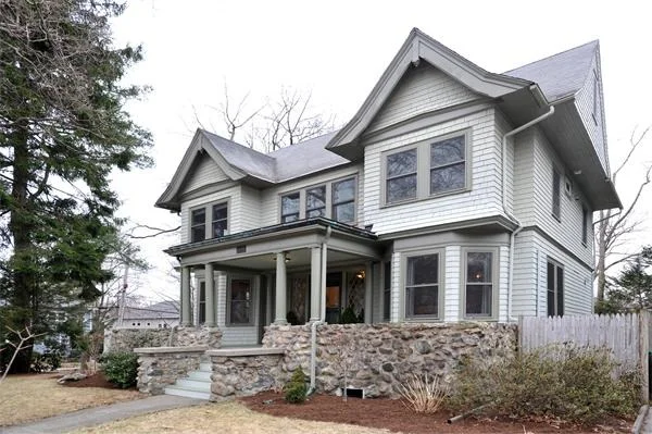 Unit for sale at 129 Parker St, Newton, MA 02459