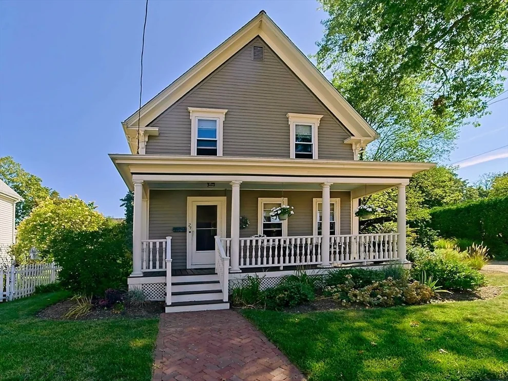 Unit for sale at 29 Hodges St, Attleboro, MA 02703