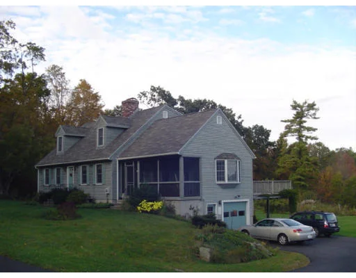 Unit for sale at 28 Mt Jefferson Rd, Hubbardston, MA 01452