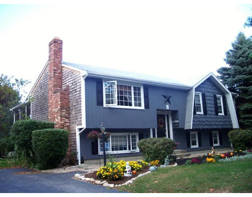 Unit for sale at 2 Liane Way, Pembroke, MA 02359