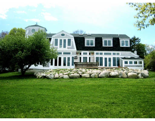 Unit for sale at 5 Shetland Road, Rockport, MA 01966