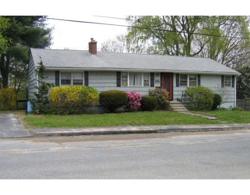 Unit for sale at 103 Roundtop Road, Marlborough, MA 01752
