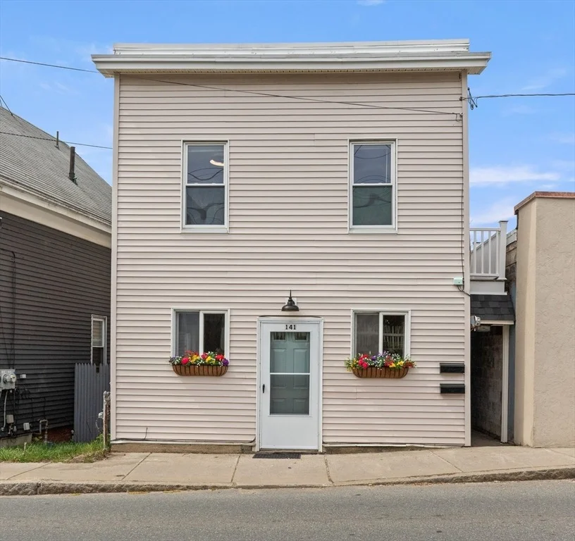 Unit for sale at 141 Prospect St, Gloucester, MA 01930
