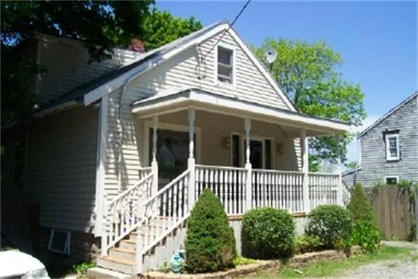 Unit for sale at 159 Sohier Street, Cohasset, MA 02025