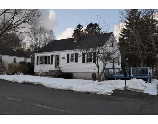 Unit for sale at 2 Fairview Terrace, Woburn, MA 01801