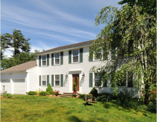 Unit for sale at 11 Saddle Ln, Groton, MA 01450