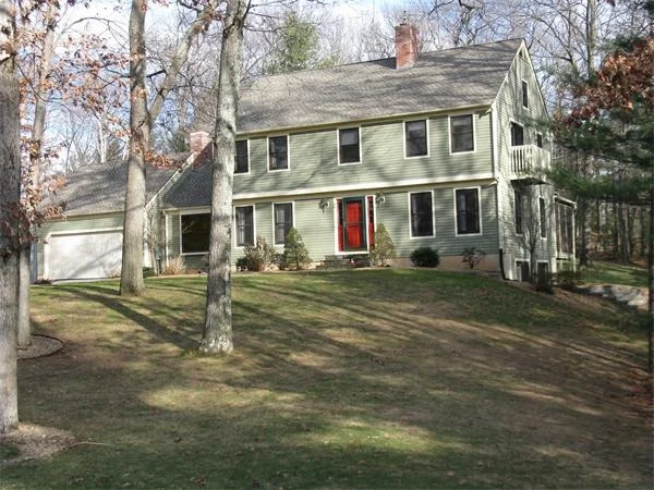 Unit for sale at 2 Deer Run, Southwick, MA 01077