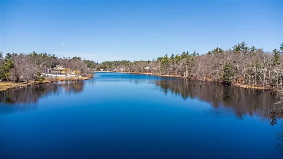 Unit for sale at 104 Princeton St, Gardner, MA 01440