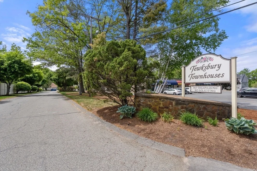 Unit for sale at 54 Decarolis Dr, Tewksbury, MA 01876