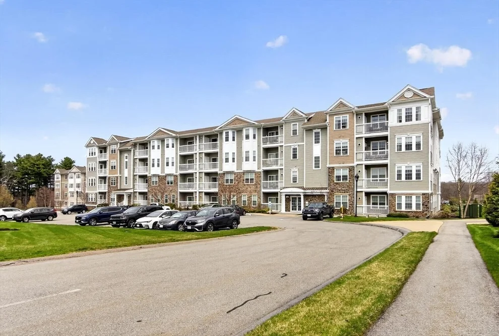 Unit for sale at 1 Francis Drive, Andover, MA 01810