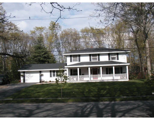 Unit for sale at 9 Herold Rd, Peabody, MA 01960