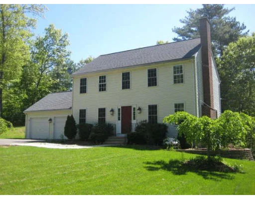 Unit for sale at 327 Shrewsbury St, West Boylston, MA 01583