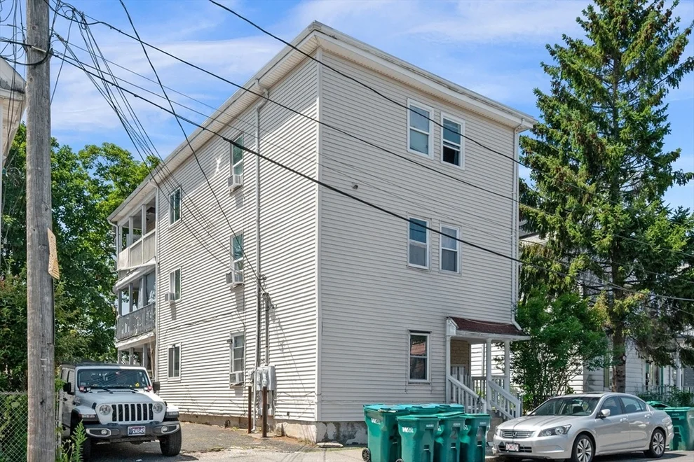 Unit for sale at 9 S Elm St, Lynn, MA 01905