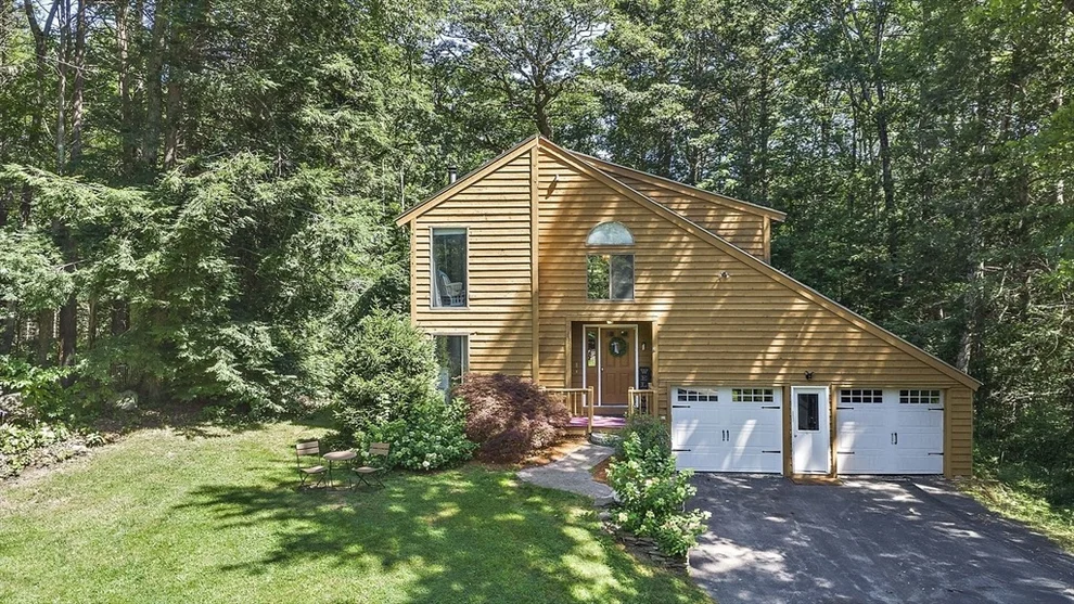 Unit for sale at 30 Harper Ridge Rd, Hampstead, NH 03826