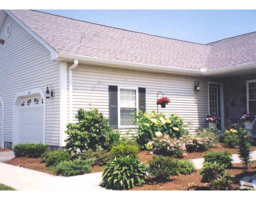 Unit for sale at 22 Clipper Way, Newburyport, MA 01950