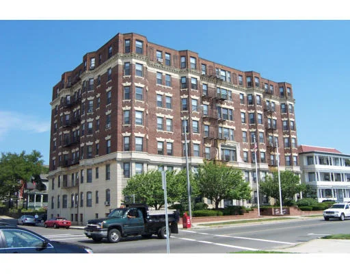 Unit for sale at 285 Lynn Shore, Lynn, MA 01902