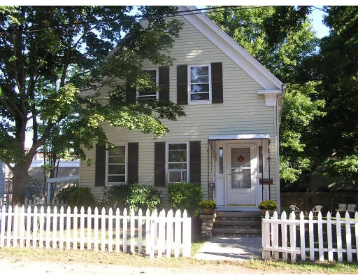 Unit for sale at 70 Green Street, Reading, MA 01867