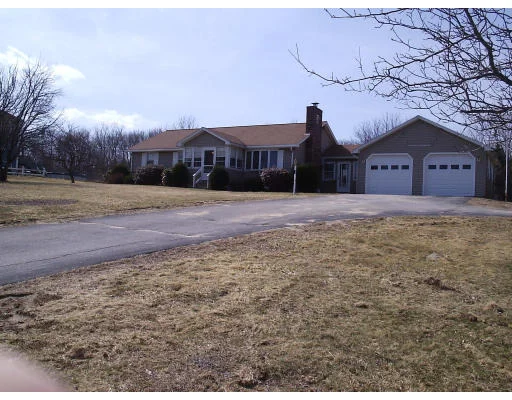 Unit for sale at 860 Mammoth, Dracut, MA 01826