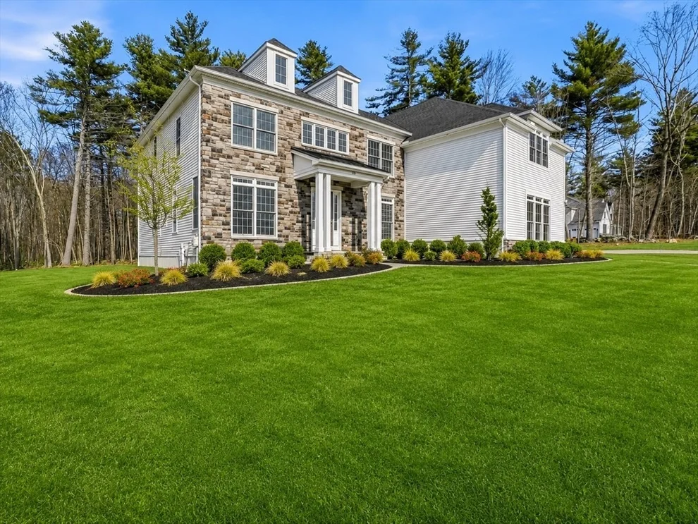 Unit for sale at 60 Chamberlain Street, Hopkinton, MA 01748