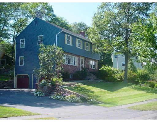 Unit for sale at 7 Fieldstone Lane, Beverly, MA 01915