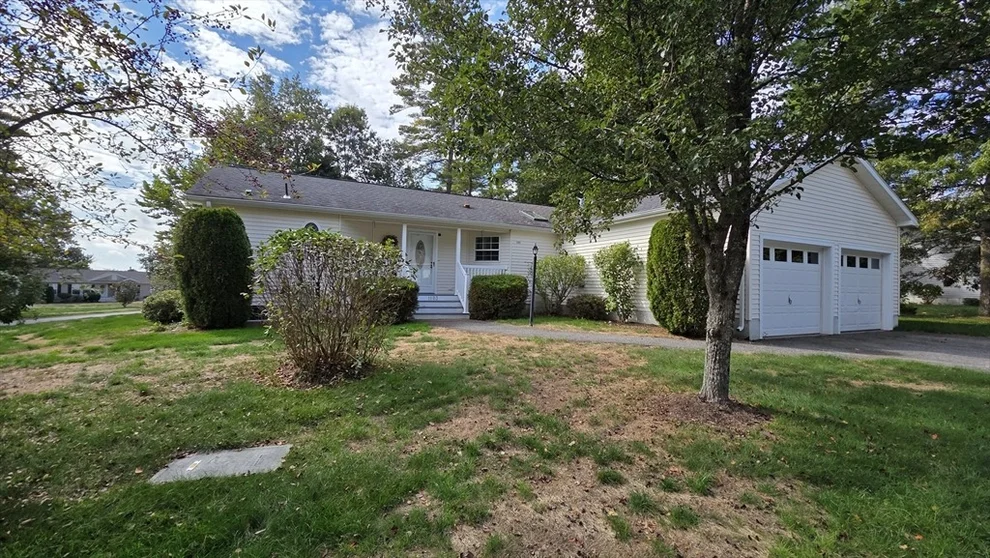 Unit for sale at 1103 Green St, Middleboro, MA 02346