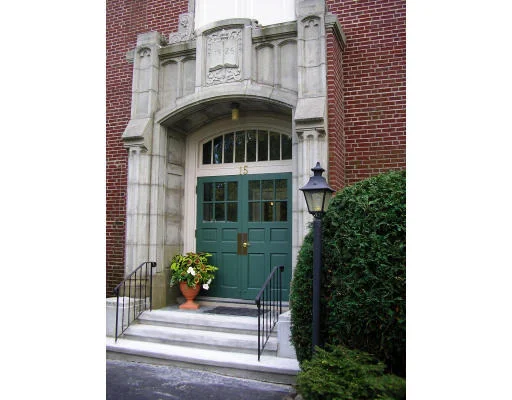 Unit for sale at 15 Green St., Ipswich, MA 01938