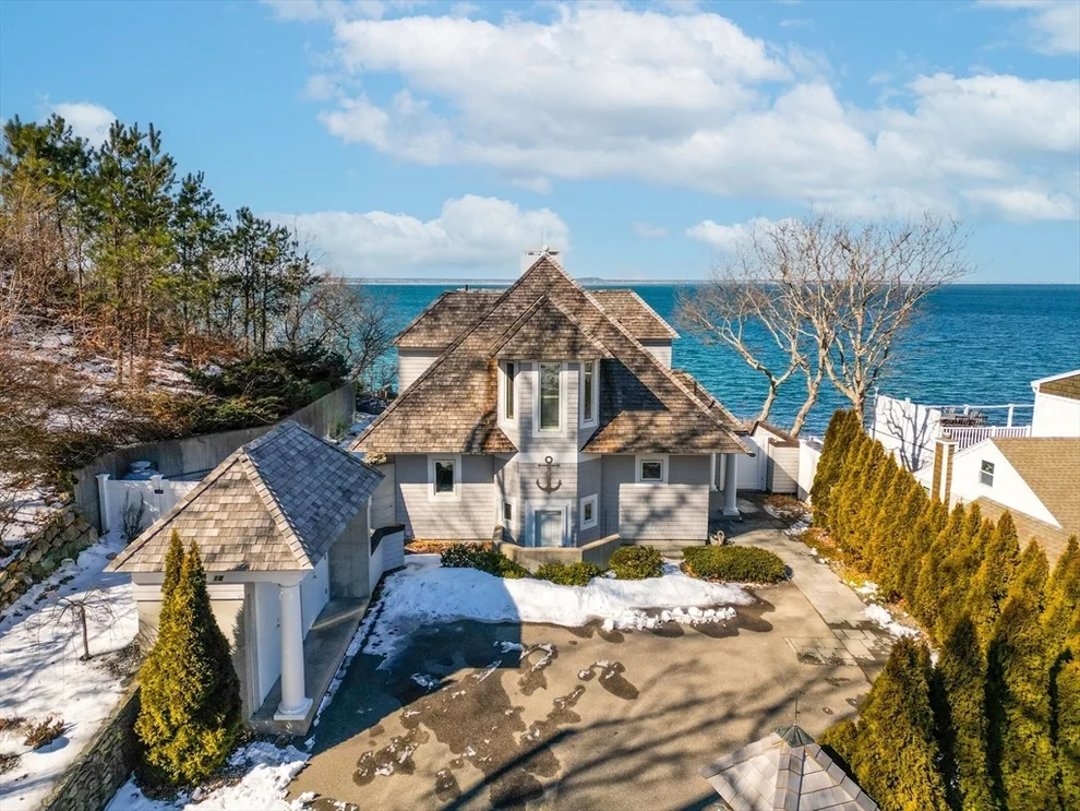 Unit for sale at 18 Driftwood Lane, Plymouth, MA 02360