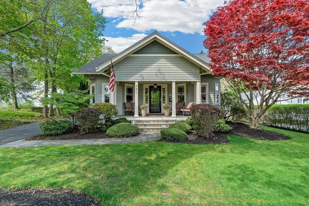 Unit for sale at 431 Main St, Hingham, MA 02043