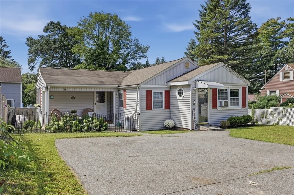 Unit for sale at 68 Hilltop Road, Dracut, MA 01826
