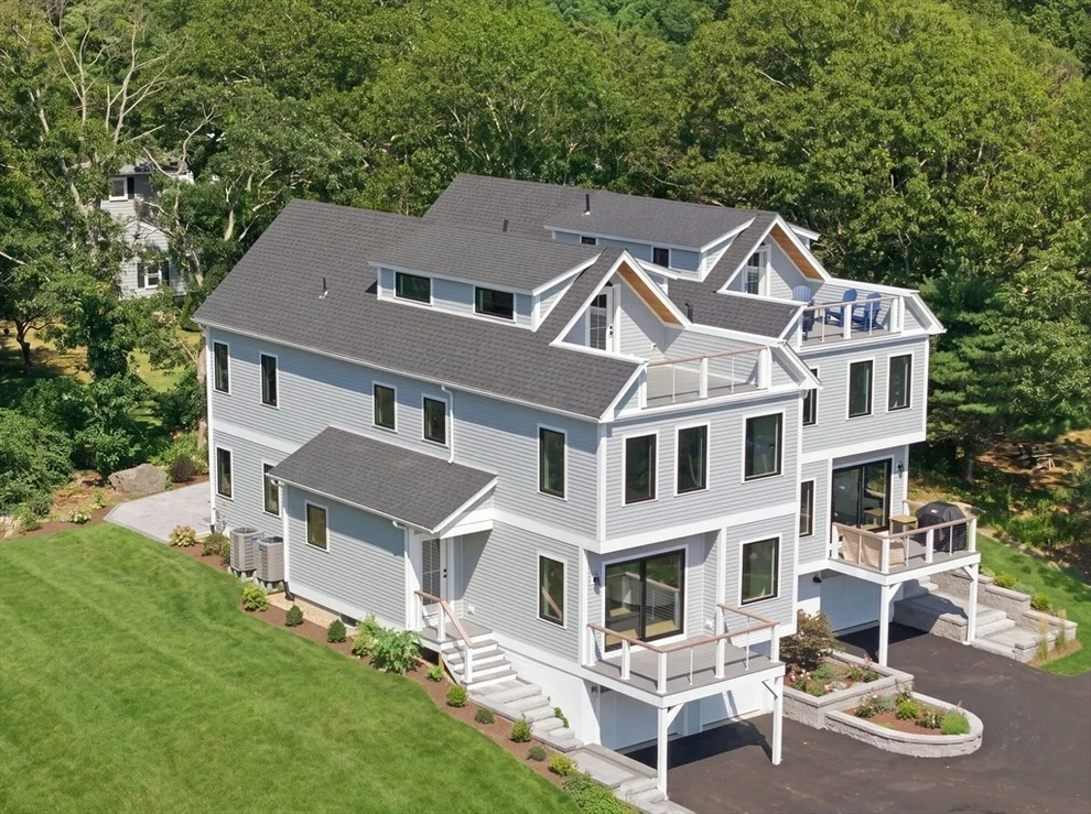 Unit for sale at 18R Starknaught Heights, Gloucester, MA 01930