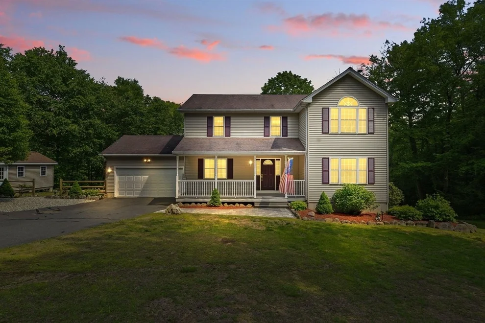 Unit for sale at 315 Woodland Way, Russell, MA 01071