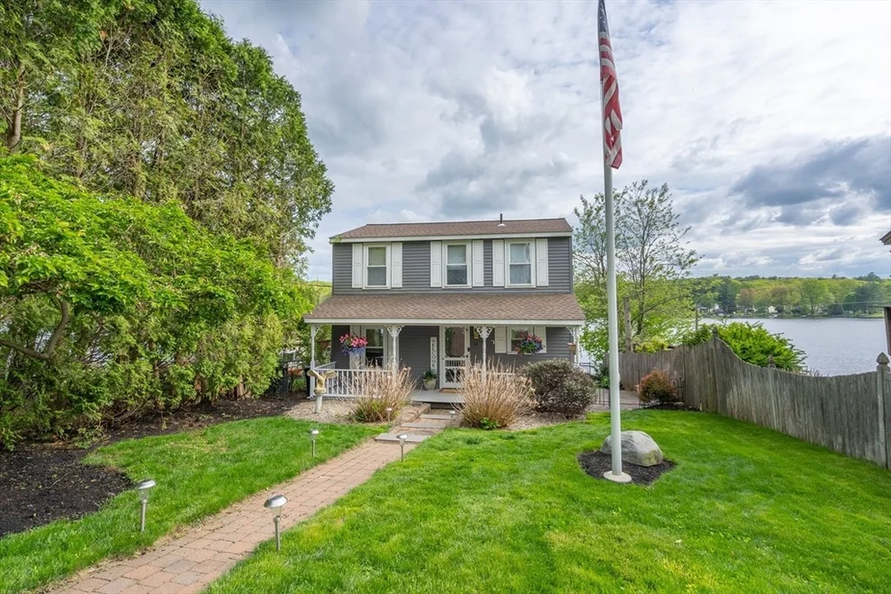 Unit for sale at 22 Ledge Ave, Spencer, MA 01562